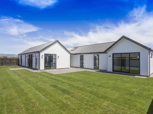 7 Maclaren Road, Wigram