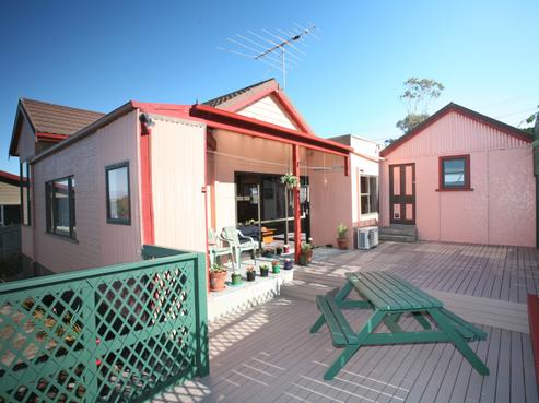 5 Seaview Road, Brighton
