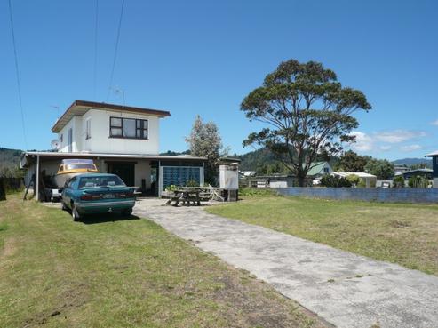 135 Williamson Road, Whangamata