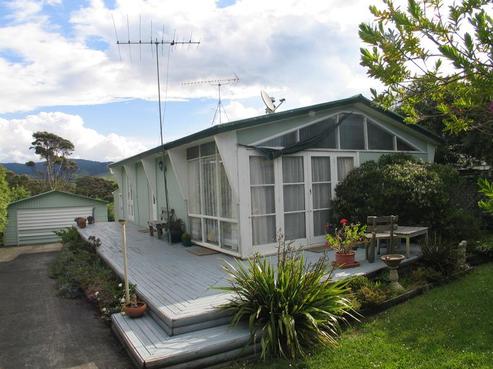 64 Bays Road, Orere Point
