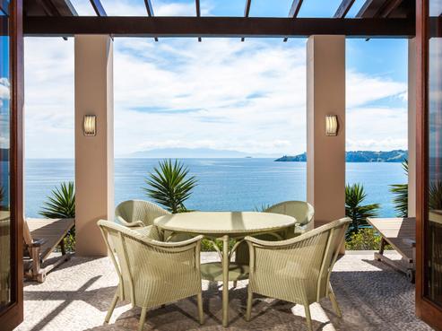 338 Sea View Road, Ostend