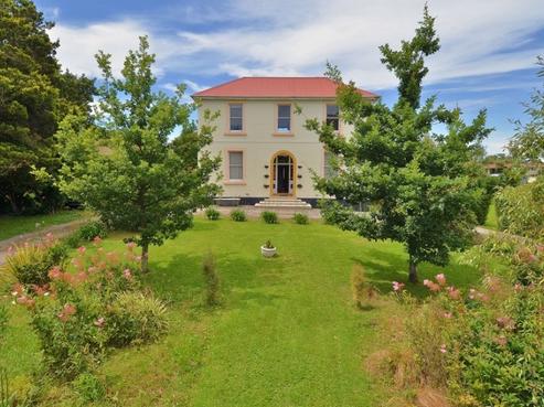 3 Chaucer Street, Milton