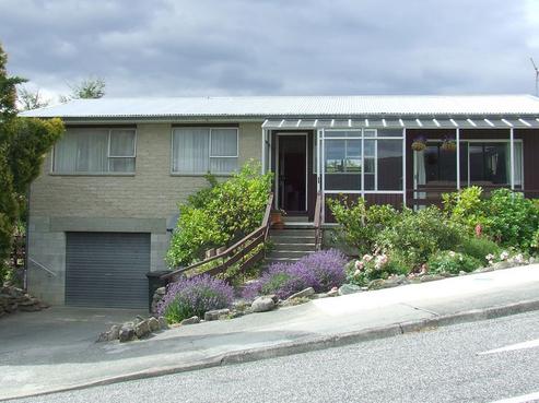 54 Scotland Street, Roxburgh