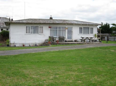 27 Junction Road, Paeroa