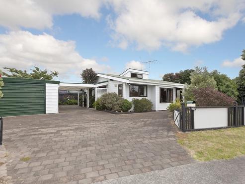 1 Bermuda Grove, Paraparaumu Beach
