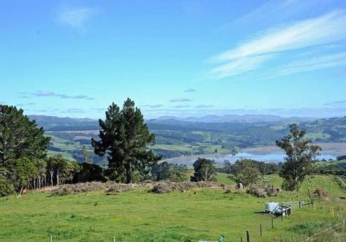 33 Cedar Creek Road, Mount Cargill