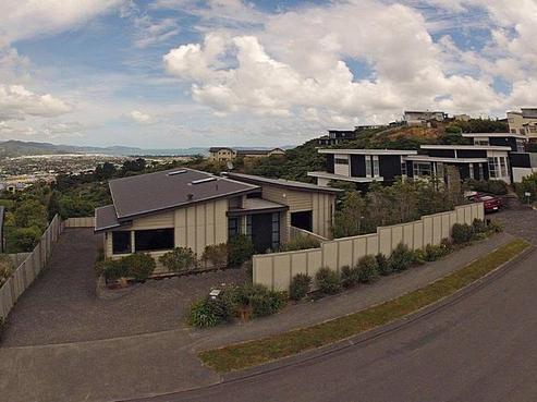 19 Meadowbank Drive, Belmont