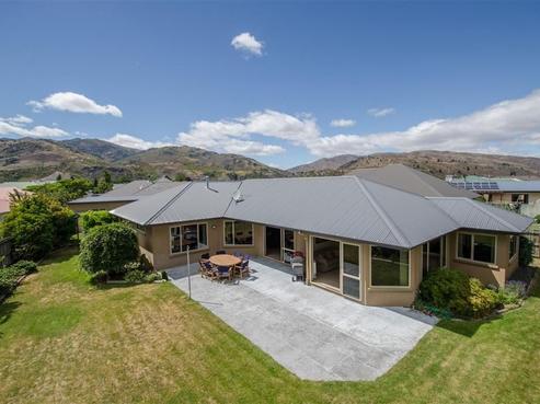 11 Fenwick Crescent, Cromwell