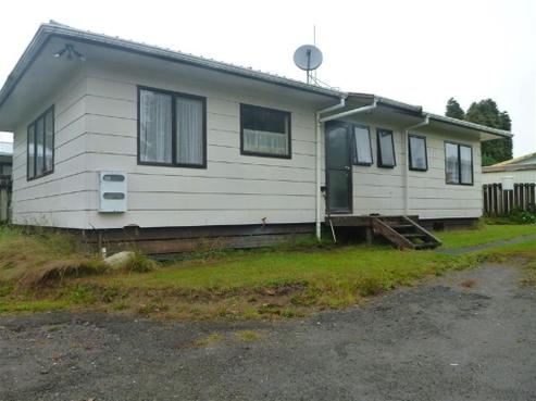 21B Grayson Avenue, Mangakakahi