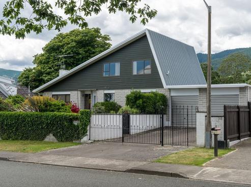 4 Hunter Avenue, Richmond