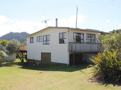 105 Ocean Beach Road, Tairua