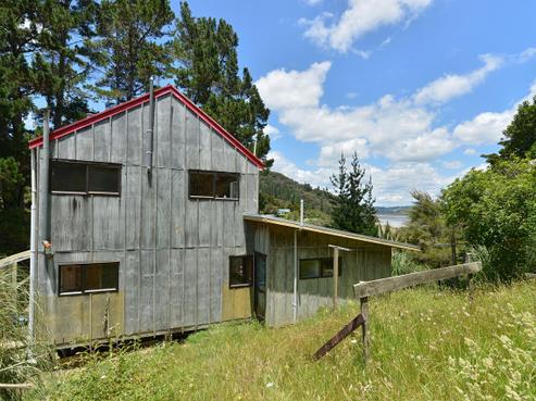 15 Wainui Road, Whangaroa