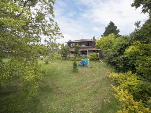 62 Barrett Road, Riverhead