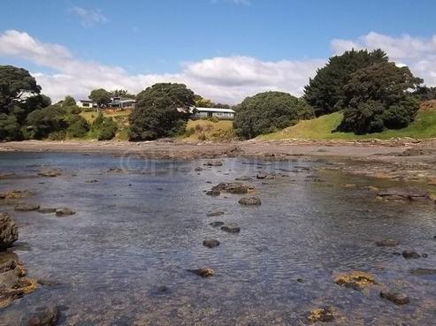 6893 State Highway 35, Te Kaha