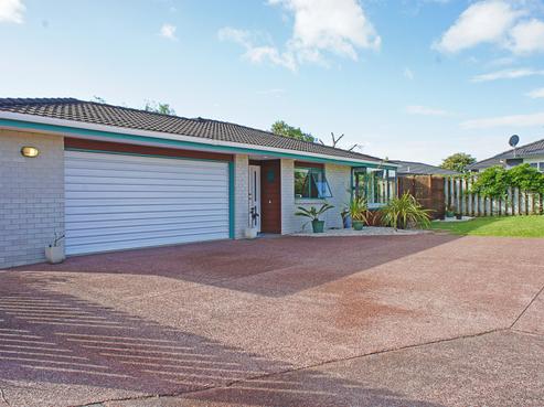 5 Jan Higgins Place, Golflands