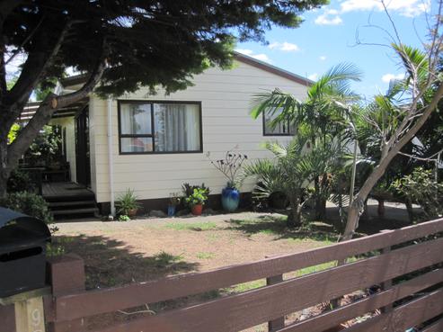 1/9 Bloomfield Place, Onerahi
