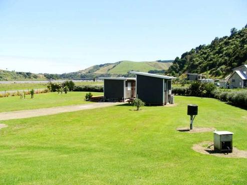 164 Te Mahoe Road, Mokau