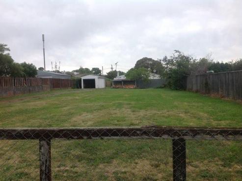 16 Broadway Street, Martinborough