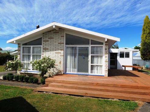 7 Greenaway Place, Martinborough