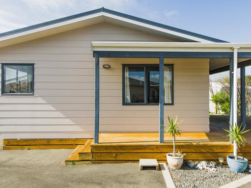 8 Sherwood Place, Springvale