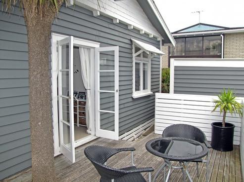 13 Roy Terrace, Moturoa