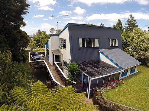 9 Odette Road, Totara Vale