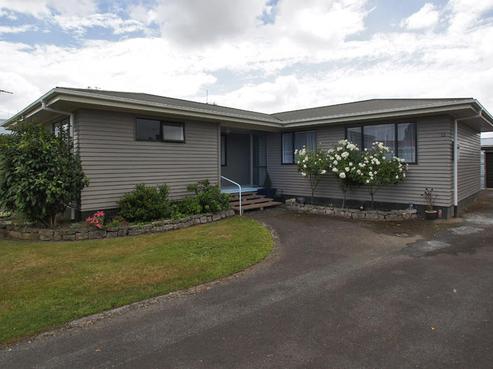 12 Frederick Drive, Dinsdale
