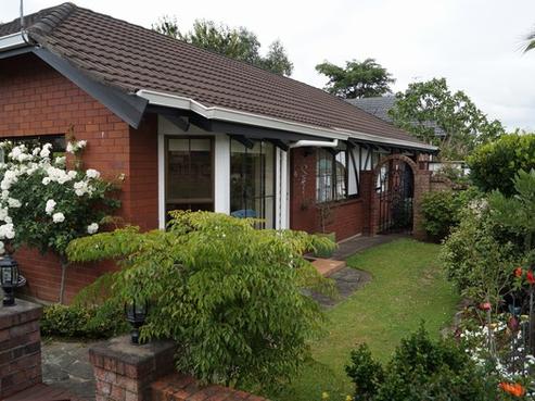 8A Clark Road, Pahurehure