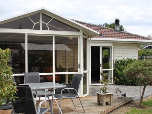 16B Stanton Place, Woodend