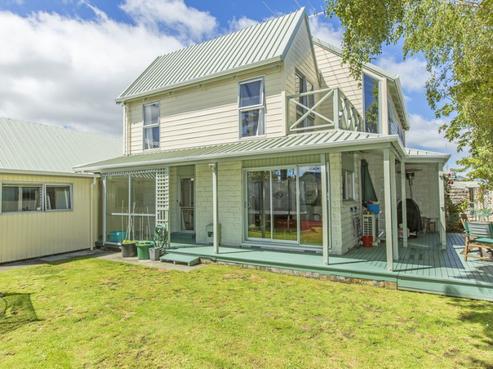 31 Brunswick Street, Central Hutt