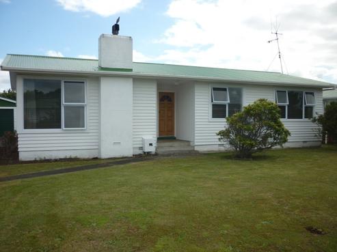7 Mark Perreau Place, Foxton
