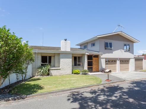 26 Gebbie Road, Taradale
