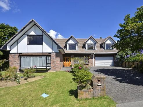12 Perendale Close, Somerville
