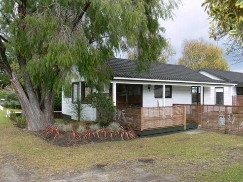 64 Vista Paku, Pauanui