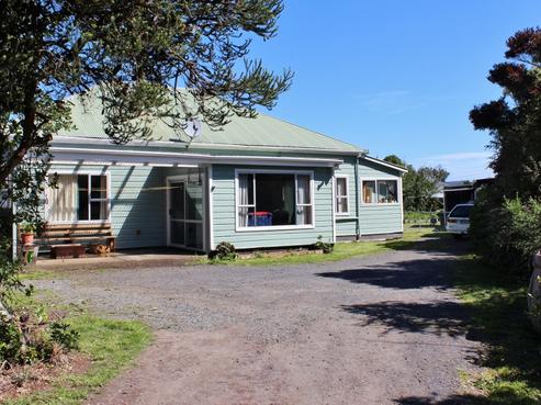 16 Mcintosh Road, Brighton