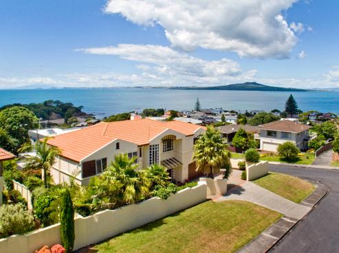 3 Katui Street, Castor Bay