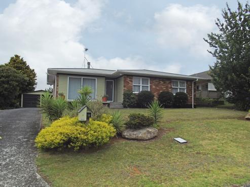 32 Crawford Crescent, Kamo