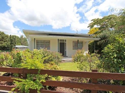 6 Church Street, Greytown