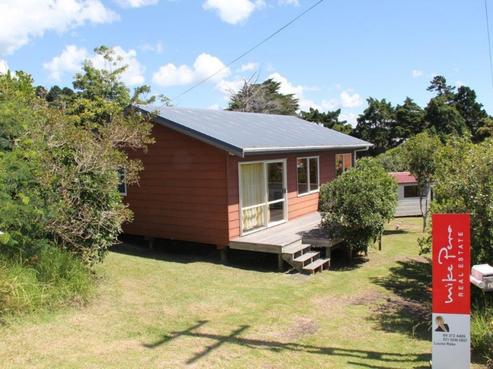 18 Eden Terrace, Onetangi