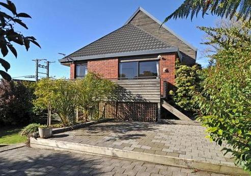 32 Drivers Road, Maori Hill