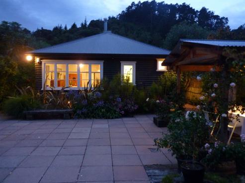 104 Prices Avenue, Thames