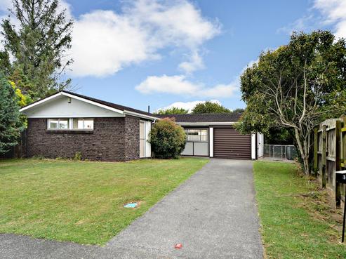 17 Glengowan Place, Conifer Grove