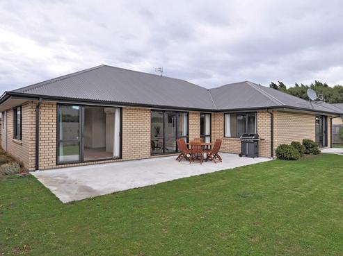 53 Somerville Crescent, Aidanfield