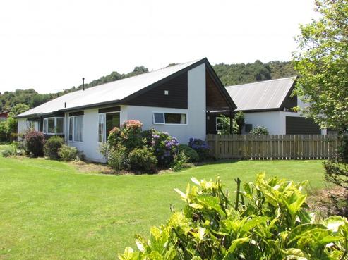 42 Munson Street, Reefton