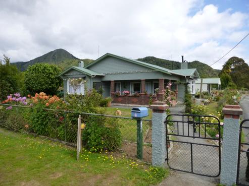 20 Fairfax Street, Murchison