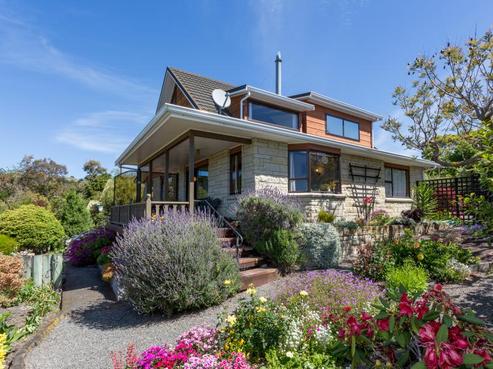 15 Hikanui Drive, Havelock North