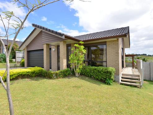 18 Seamount Drive, Red Beach