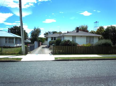 11 Hutchison Street, Cheviot