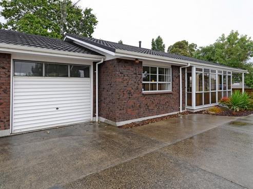 142A Clyde Street, Hamilton East