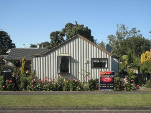 11 Milne Street, Marton